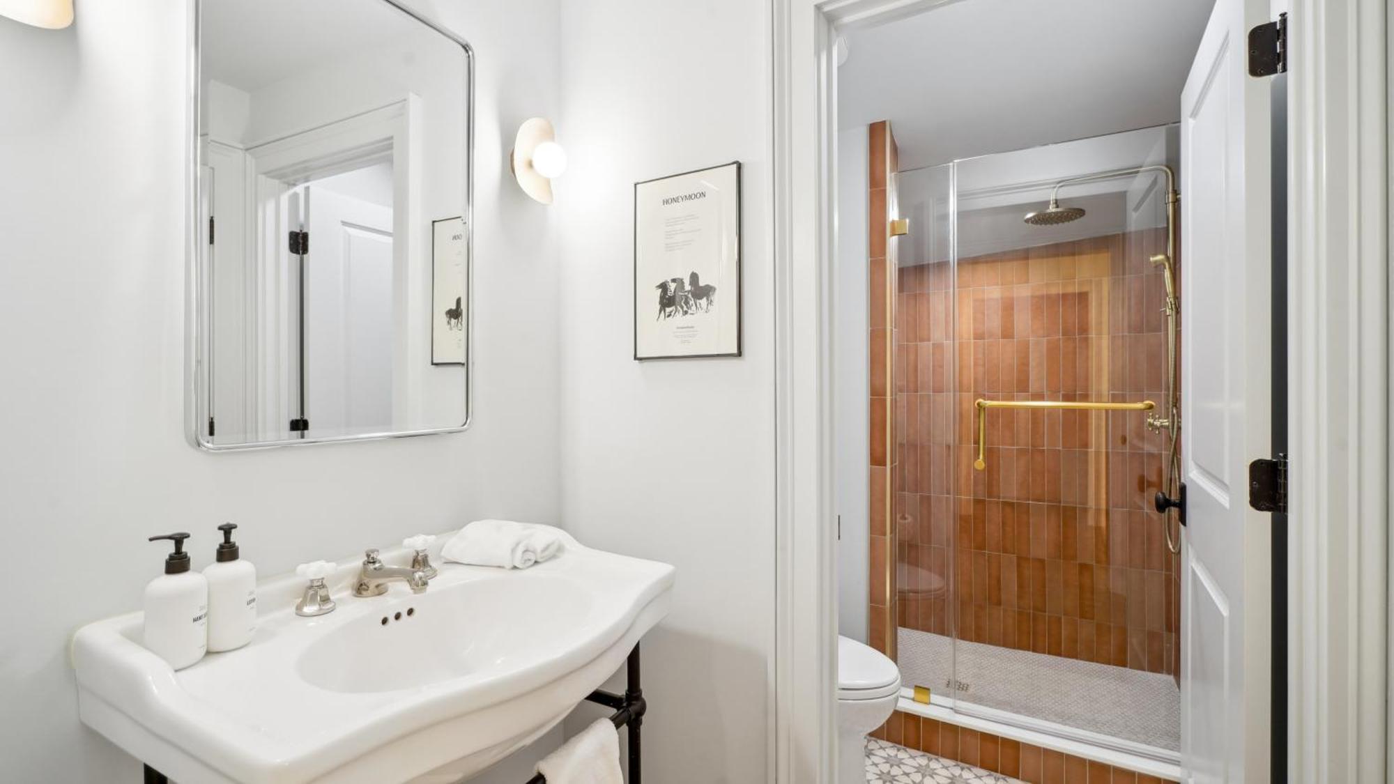The Mary Beth Hotel & Gallery ニューオーリンズ 部屋 写真